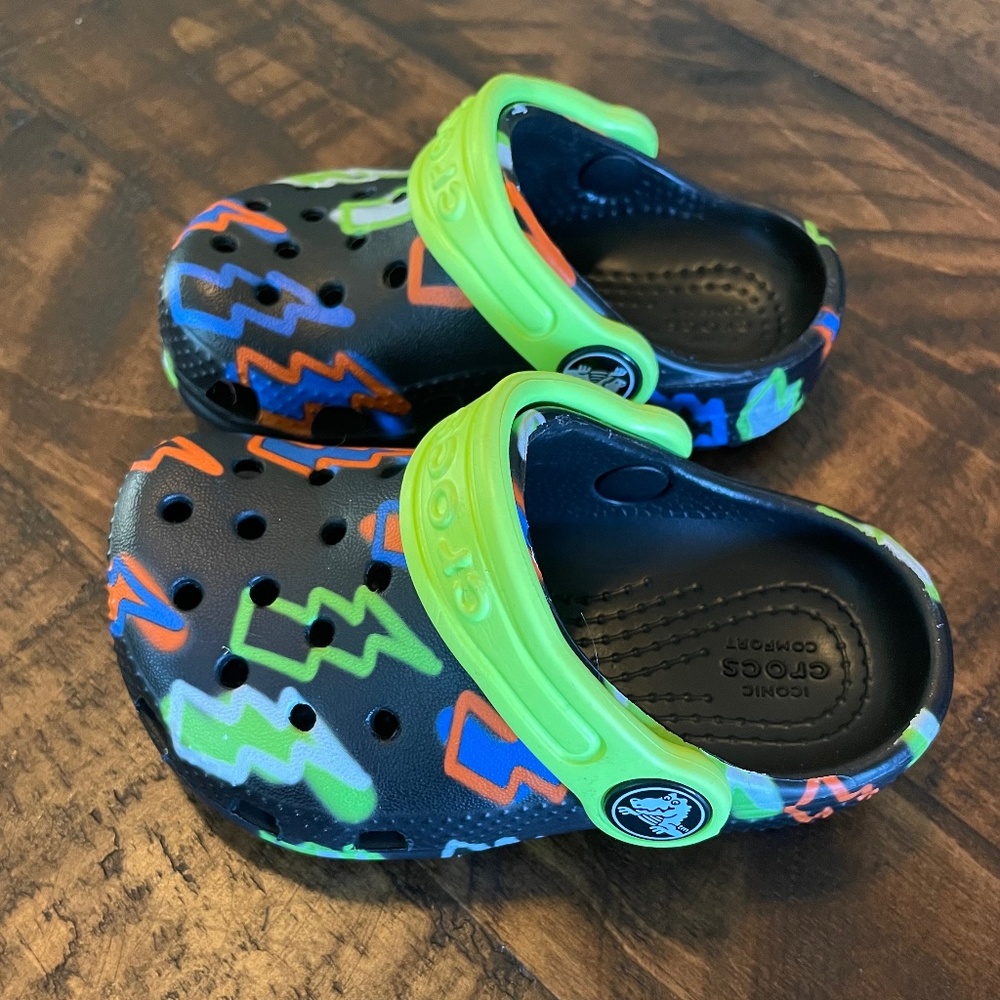 Lightning Crocs